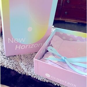 Glossybox LIMITED EDITION NEW HORIZONS STORAGE BOX
